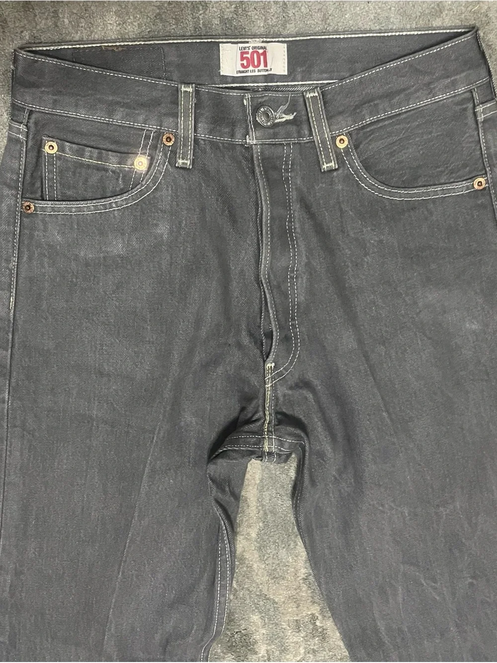 Levi's Men's Straight-Leg Jeans in Dark Gray
